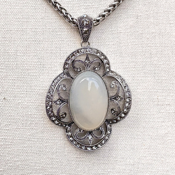 Marcasite Style Faux Moonstone Pendant Necklace Silver Tone Chain 32" - Picture 1 of 7